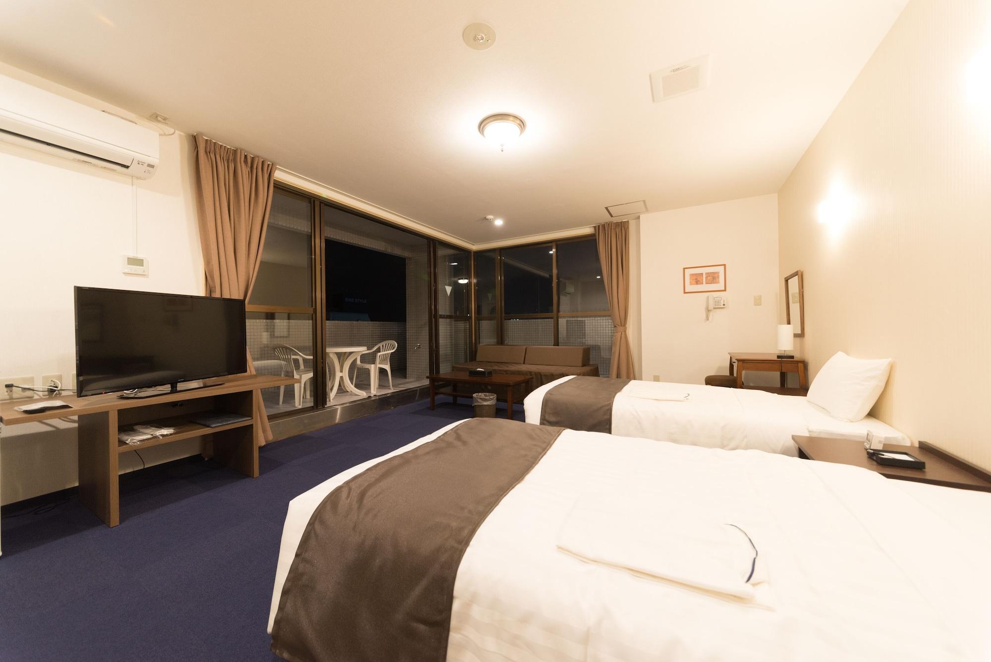 Okinawa Hotel Precia Наха Екстериор снимка